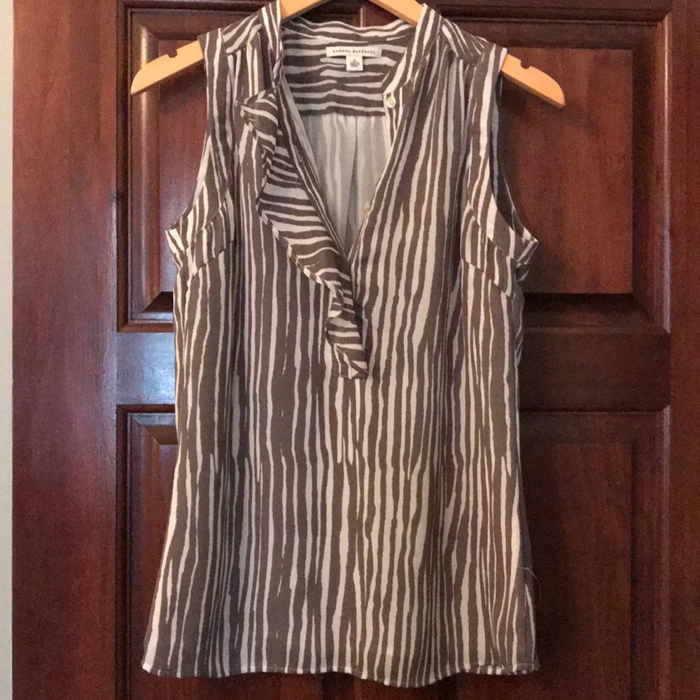 Banana Republic top